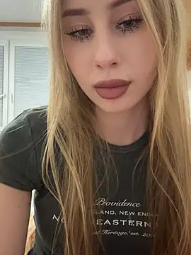 Snapshot of JudithCarly chatting on 02/02/26, 09:35 JudithCarly online show from 02/02/26, 09:35