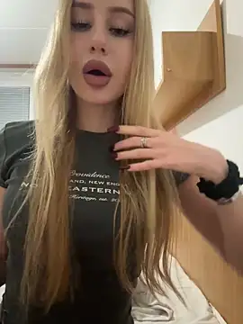 Snapshot of JudithCarly chatting on 02/05/26, 09:41 JudithCarly online show from 02/05/26, 09:41