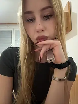 Snapshot of JudithCarly chatting on 02/07/26, 09:51 JudithCarly online show from 02/07/26, 09:51