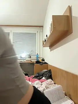 Snapshot of JudithCarly chatting on 02/19/26, 09:33 JudithCarly online show from 02/19/26, 09:33