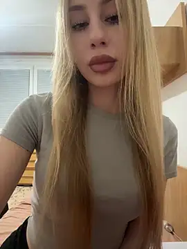 Snapshot of JudithCarly chatting on 02/25/26, 10:19 JudithCarly online show from 02/25/26, 10:19