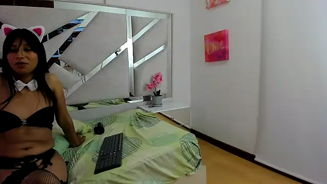 Luisa BloomXXX online show from 10/09/25, 09:35