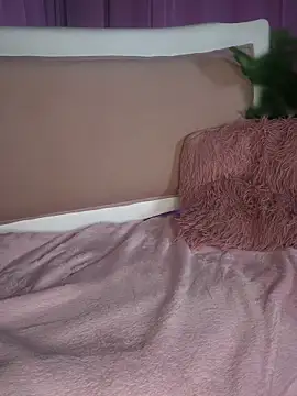 Snapshot of Swweet_Miia1 chatting on 11/19/25, 01:16 Swweet Miia1 online show from 11/19/25, 01:16