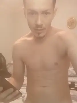 Snapshot of Graimito chatting on 10/14/25, 11:22 Graimito online show from 10/14/25, 11:22