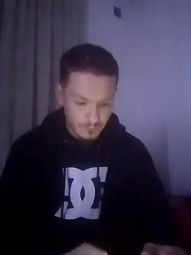 Snapshot of Graimito chatting on 11/16/25, 05:51 Graimito online show from 11/16/25, 05:51