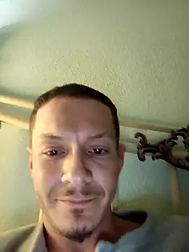 Snapshot of Graimito chatting on 02/25/26, 11:03 Graimito online show from 02/25/26, 11:03