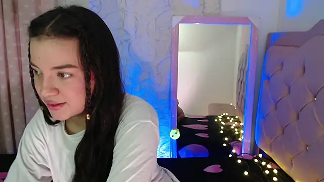 beauty lana18 online show from 11/13/25, 01:26