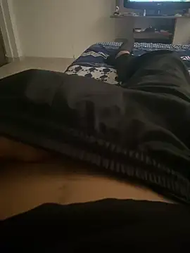 Snapshot of Joven_Modelo chatting on 10/14/25, 07:14 Joven Modelo online show from 10/14/25, 07:14