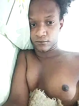 Snapshot of jgehghsAz09 chatting on 10/10/25, 05:39 jgehghsAz09 online show from 10/10/25, 05:39