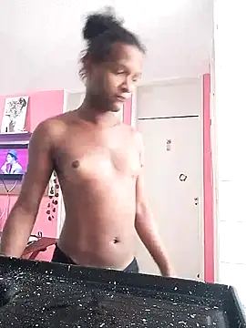 Snapshot of jgehghsAz09 chatting on 11/06/25, 04:52 jgehghsAz09 online show from 11/06/25, 04:52