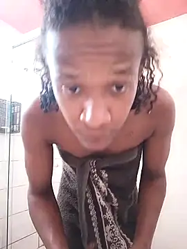 Snapshot of jgehghsAz09 chatting on 11/17/25, 04:57 jgehghsAz09 online show from 11/17/25, 04:57