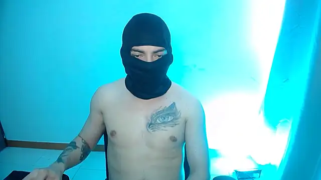 zoro roronoa96 online show from 10/26/25, 02:01