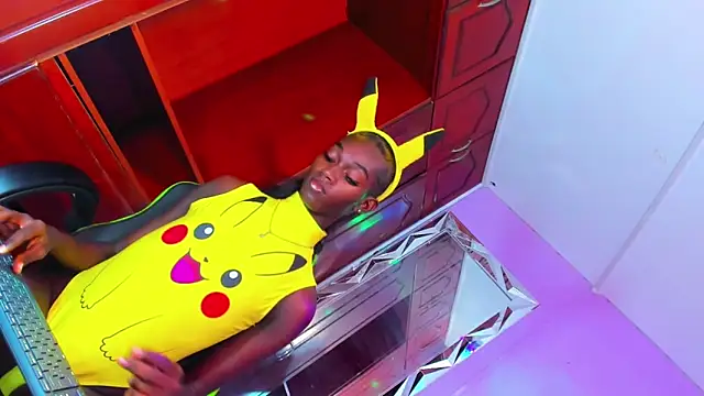 Kimberlyn Black online show from 10/16/25, 09:27