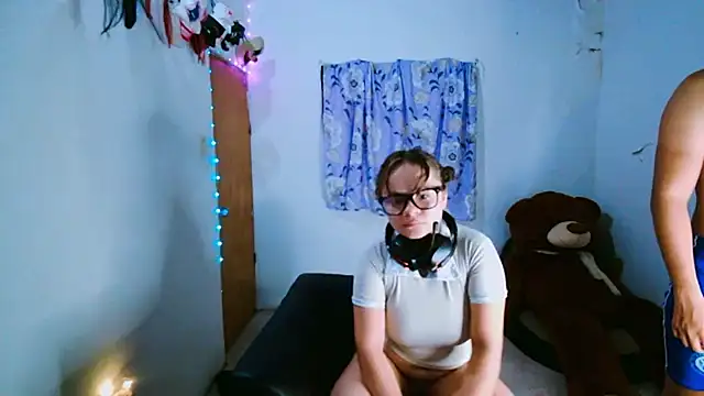 SweetRabbit29 online show from 03/26/26, 09:20