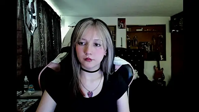 Snapshot of Maki_Zein_ chatting on 01/07/26, 09:17 Maki Zein online show from 01/07/26, 09:17