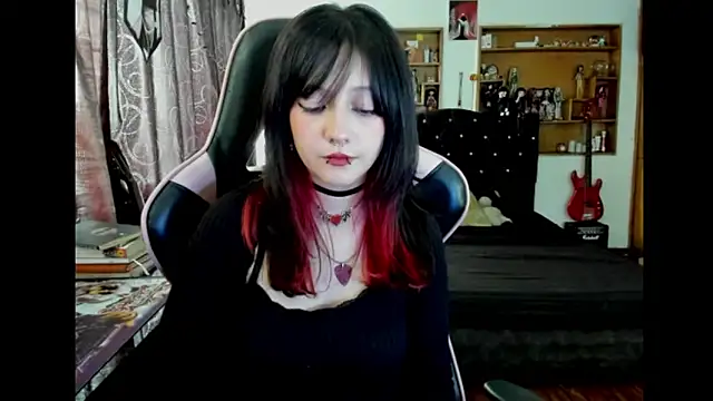 Snapshot of Maki_Zein_ chatting on 03/18/26, 06:11 Maki Zein online show from 03/18/26, 06:11