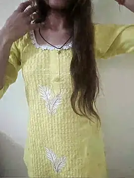 Khushi rani online show from 12/15/25, 04:17