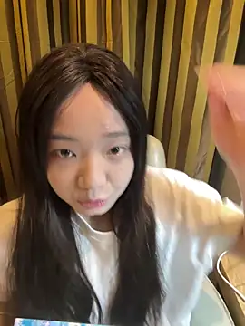  xiaoniaojiang online show from 10/24/25, 03:08