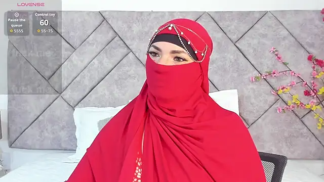 Snapshot of _naylaa_ chatting on 04/08/26, 03:28 naylaa online show from 04/08/26, 03:28