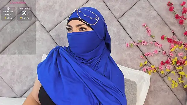 Snapshot of _naylaa_ chatting on 04/09/26, 03:28 naylaa online show from 04/09/26, 03:28