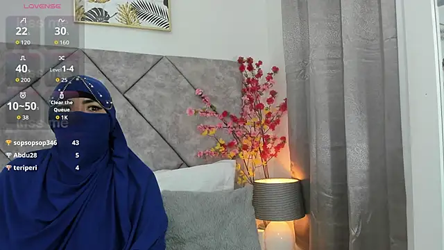 Snapshot of _naylaa_ chatting on 04/11/26, 07:45 naylaa online show from 04/11/26, 07:45