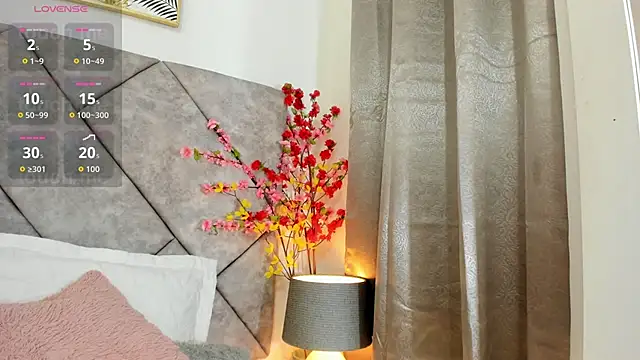 Snapshot of _naylaa_ chatting on 04/18/26, 03:10 naylaa online show from 04/18/26, 03:10