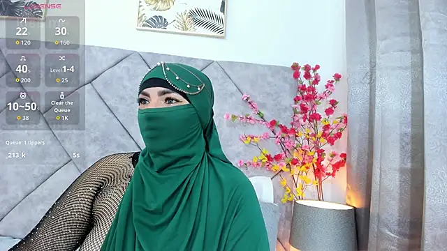 Snapshot of _naylaa_ chatting on 04/21/26, 03:02 naylaa online show from 04/21/26, 03:02