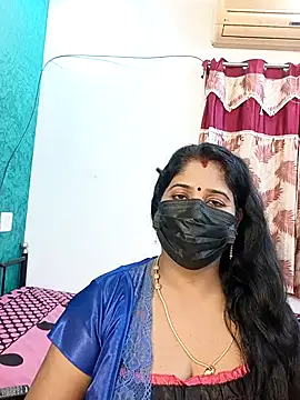 tamil-aunt online show from 01/11/26, 06:13