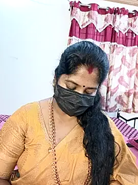 tamil-aunt online show from 01/13/26, 06:18