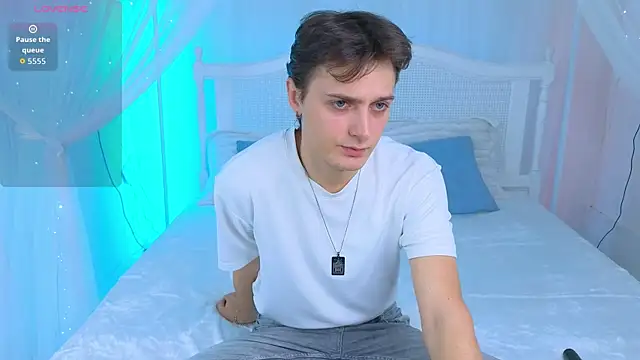 GGimperator  online show from 10/30/25, 10:16