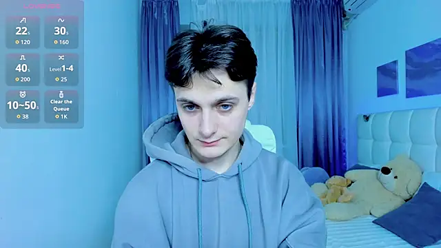 GGimperator  online show from 12/04/25, 10:24