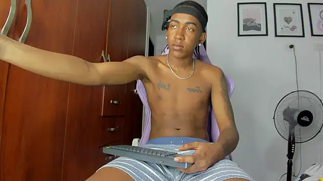 latin kay1 online show from 02/21/26, 10:11