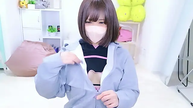 Snapshot of 39_miku chatting on 04/22/26, 10:28 39 miku online show from 04/22/26, 10:28