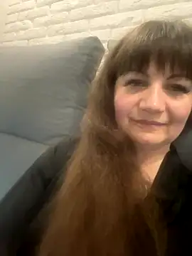 Butterfly8385 online show from 10/31/25, 09:38