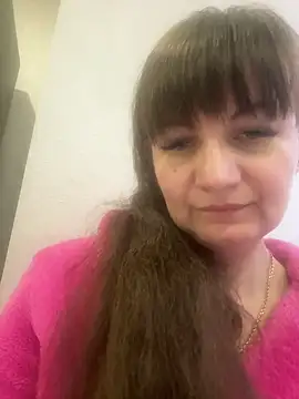 Butterfly8385 online show from 11/19/25, 08:53