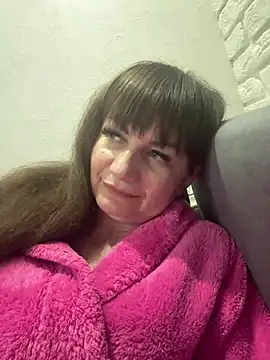Snapshot of Butterfly8385 chatting on 04/30/26, 09:52 Butterfly8385 online show from 04/30/26, 09:52