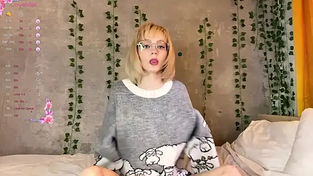 Snapshot of Kate_mikki chatting on 02/26/26, 04:11 Kate mikki online show from 02/26/26, 04:11