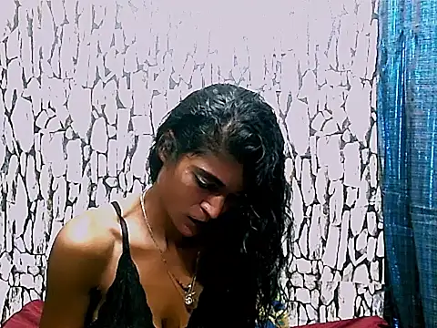 Snapshot of Epic_indian_sky chatting on 11/18/25, 08:13 Epic indian sky online show from 11/18/25, 08:13