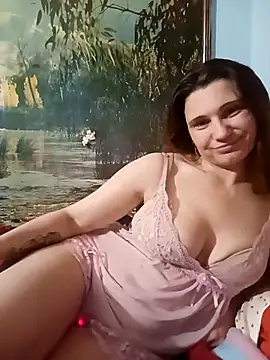 Snapshot of Oshine_BigBoobs chatting on 10/16/25, 09:05 Oshine BigBoobs online show from 10/16/25, 09:05