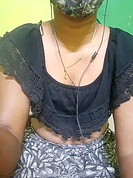 Snapshot of tamil_kanaka chatting on 03/27/26, 03:23 tamil kanaka online show from 03/27/26, 03:23