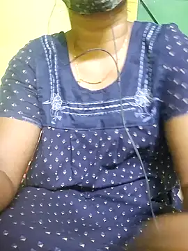 Snapshot of tamil_kanaka chatting on 04/04/26, 03:20 tamil kanaka online show from 04/04/26, 03:20