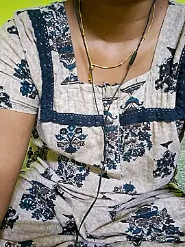 Snapshot of tamil_kanaka chatting on 05/07/26, 04:34 tamil kanaka online show from 05/07/26, 04:34
