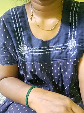 Snapshot of tamil_kanaka chatting on 06/14/26, 01:36 tamil kanaka online show from 06/14/26, 01:36