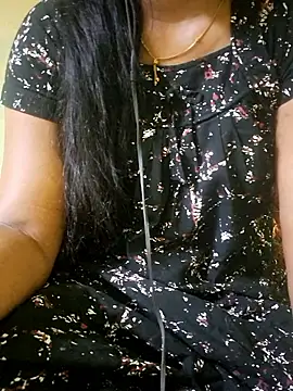 Snapshot of tamil_kanaka chatting on 06/15/26, 03:31 tamil kanaka online show from 06/15/26, 03:31