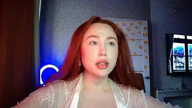 LolaMint  online show from 11/24/25, 11:32