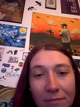 PauliinaBlue online show from 10/11/25, 10:30