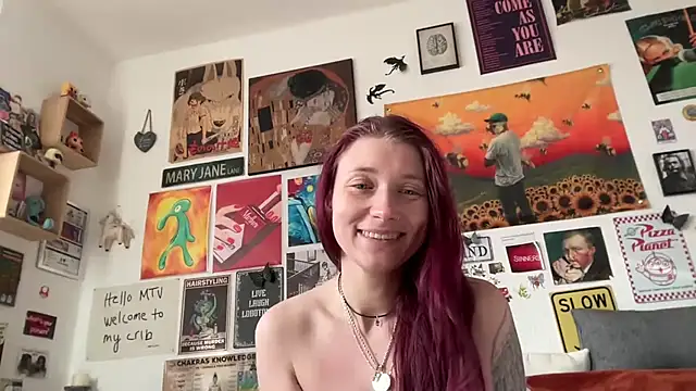 PauliinaBlue online show from 10/23/25, 09:08