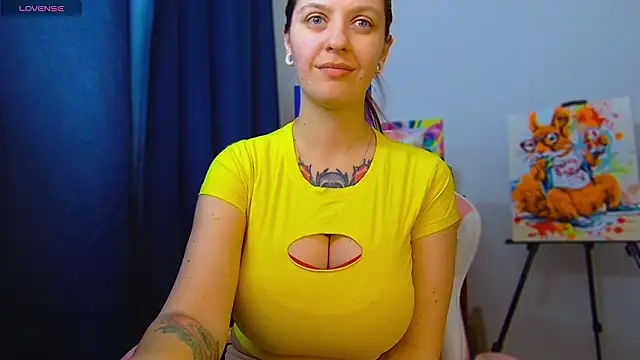 Snapshot of Ann_mikela chatting on 03/16/26, 11:58 Ann mikela online show from 03/16/26, 11:58