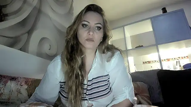 88  callmemadam  88 online show from 10/29/25, 11:17