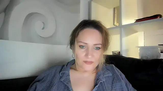 Snapshot of 88__callmemadam__88 chatting on 01/19/26, 02:21 88 callmemadam 88 online show from 01/19/26, 02:21